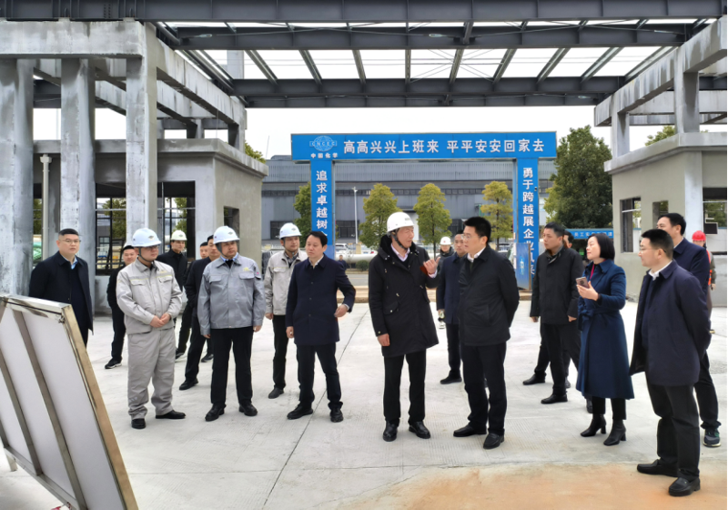 肖湘暉到建筑工程公司科倫、湘盛福諾項目調(diào)研